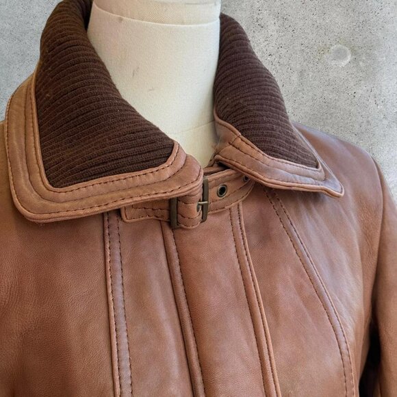 Vintage tan leather jacket - Picture 3 of 8